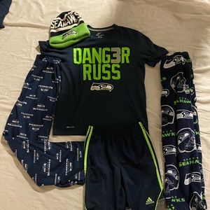 Seattle Seahawks boys small 8 to 10 lot of swag